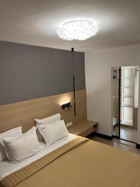 Hotel Kardinal Blagoevgrad Esterno foto