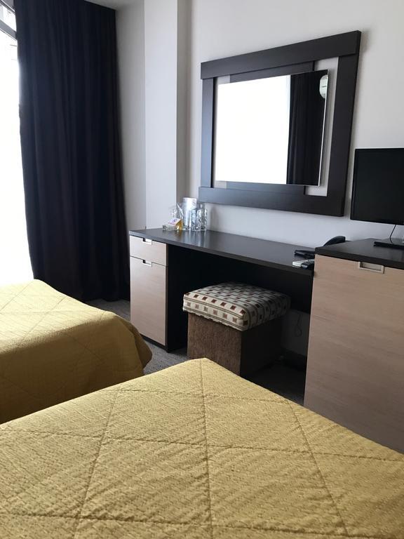 Hotel Kardinal Blagoevgrad Esterno foto