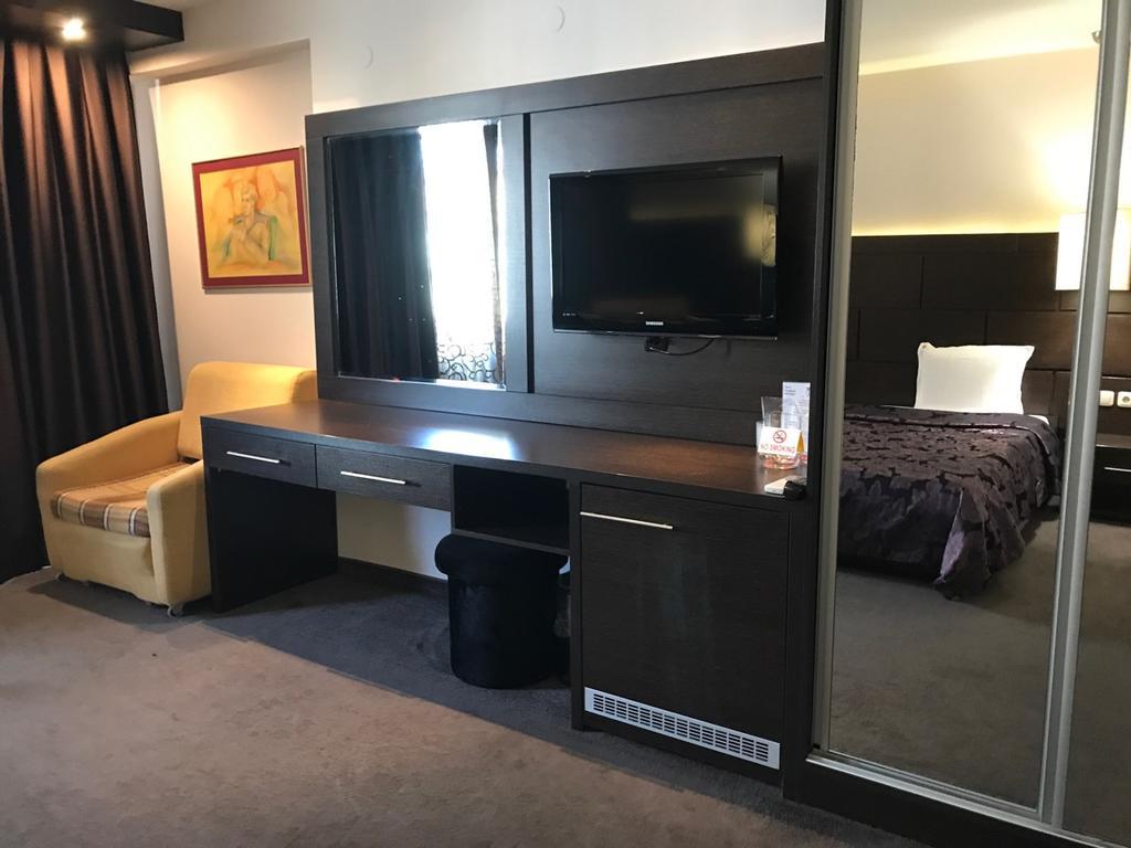 Hotel Kardinal Blagoevgrad Esterno foto