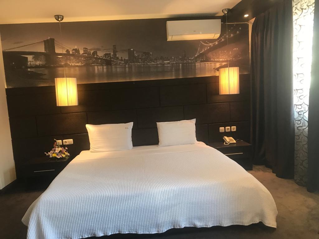 Hotel Kardinal Blagoevgrad Esterno foto