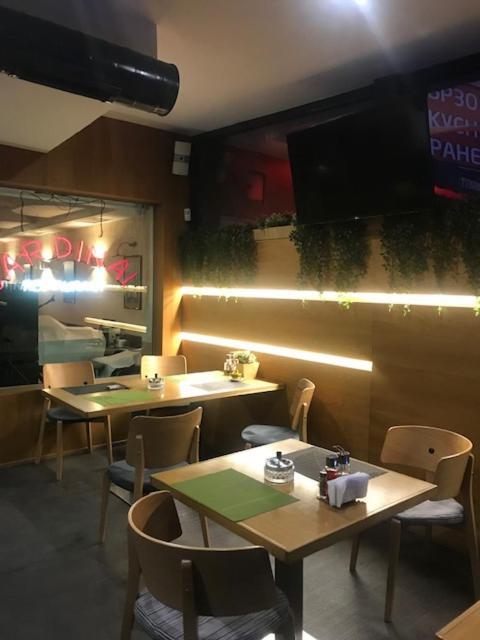 Hotel Kardinal Blagoevgrad Esterno foto